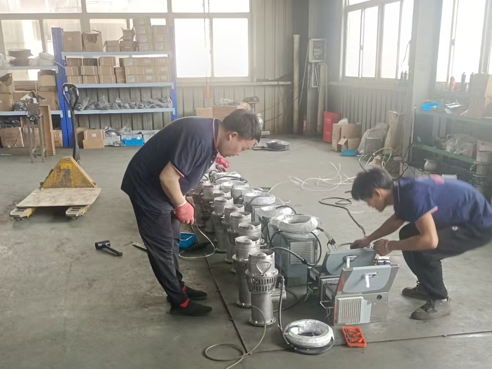 永磁泵的装备区